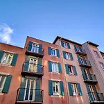 Nestor&Jeeves - Le Philibert - Near Port - Old Town